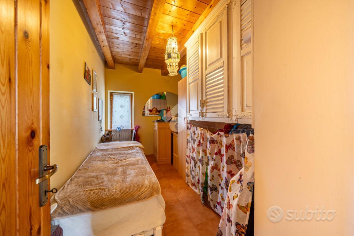 Casa – Roverè Veronese, Tezze - Altro
