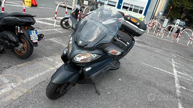 Suzuki burgman 650 anno 2016