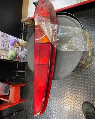 Fanale posteriore Fiat Punto II