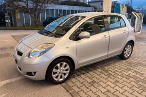Toyota Yaris 2011 1.3 101cv 6 marce