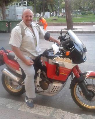 Africa twin 750