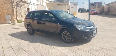OPEL ASTRA SW 1.7 DTI 110CV  ANNO 2010