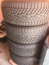 Gomme Yokohama invernali semi nuove 225/50 r18