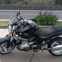 BMW R1200R  GOMMATA E TAGLIANDATA