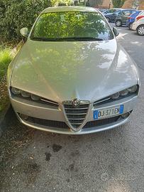 Alfa Romeo 159 sportiva quadrifoglio verde
