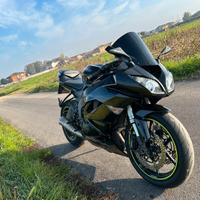 Ninja zx6r