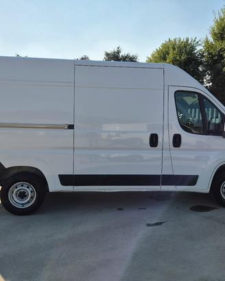 FIAT DUCATO FURGONE 2022