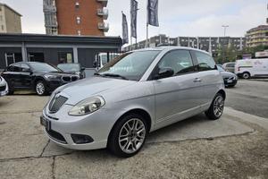 Lancia Ypsilon 1.2 8v Unyca