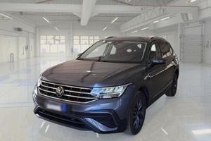 VOLKSWAGEN TIGUAN ALLSPACE 2.0 TDI SCR LIFE DSG SU