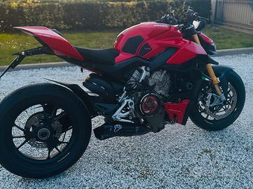 Ducati Streetfighter v4S