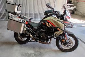 Benelli trk 702x 