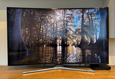 Smart TV Samsung 55" 4K Ultra HD Schermo Curvo