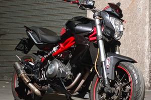 Moto Benelli BN 302