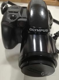 Olympus IS 1000