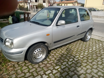 Micra 1,3 automatica benzina del 99