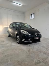 Renault Scenic Scénic dCi 110 CV EDC Limited