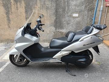 Honda Silver Wing 600