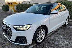 A1 Sportback 30 1.0 tfsi Admired