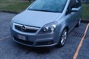 Opel Zafira 1.9 CDTI Cosmo – Anno 2009