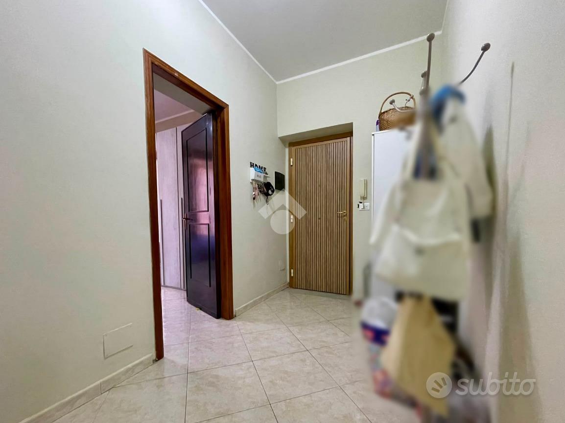 Appartamento – Palermo, Villaggio Santa Rosalia, IV Circoscrizione - Vista 3