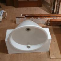 Lavandino di piccole dimensioni