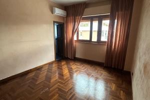 Luminosissimo appartamento tri locale via Belgio