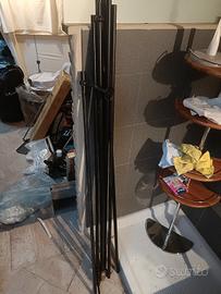 aste per tende con terminali ottonati