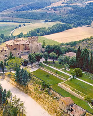 Casa con giardino nel castello a Marsciano Perugia