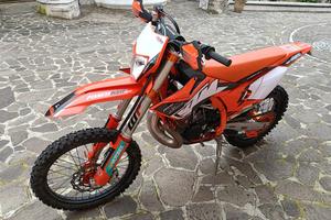 KTM 250 exc six days 