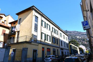 5 LOCALI A COMO