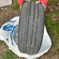 Pneumatici usati pochissimo estivi
