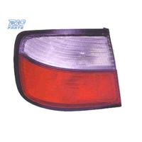 FANALE SINISTRO PER NISSAN PRIMERA P11 4P 96-99