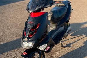 aprilia sr 70