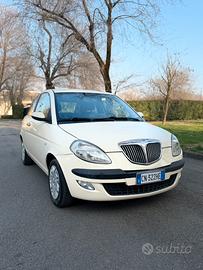 LANCIA YPSILON 1.2 BENZINA OK NEOPATENTATI