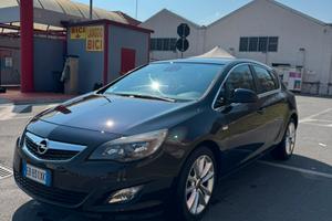 Opel Astra 2.0 CDTI 160 CV — 2010