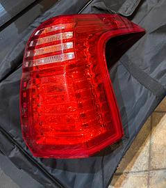 Fanalino stop posteriore Peugeot 5008 dx