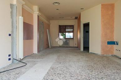 UFFICIO A PONTE SAN PIETRO