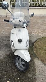 Vespa LX 50