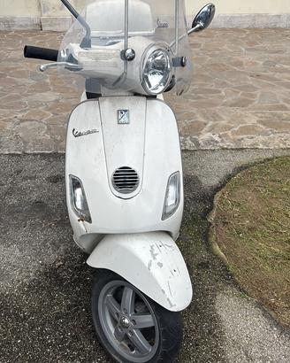 Vespa LX 50