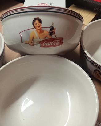 Set 4 ciotole originali Coca Cola