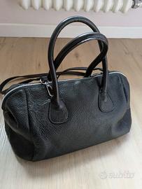 Borsa nera in pelle