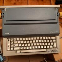 Macchina da scrivere Olivetti ET Personal 55