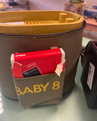 Mangiacassette Baby 8
