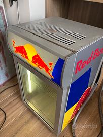 Mini frigo red bull