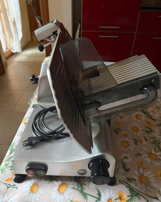 Affettatrice elettrica Marelli - come nuova
