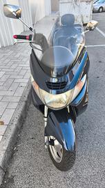 Burgman 400