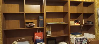 cameretta due letti in legno