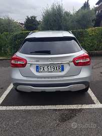 Mercedes gla benz