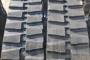 Cingoli in Gomma per Escavatori / Minipale