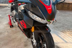 APRILIA RS 660 - 3.058 KM - ACCESSORIATA